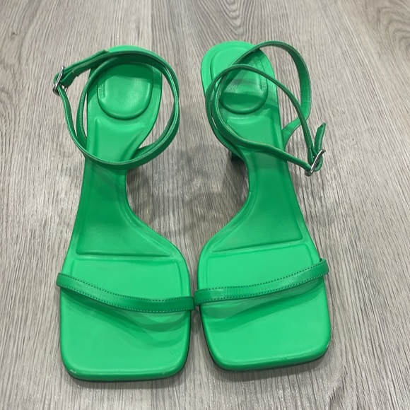 Balenciaga heel - Picture 2 of 4